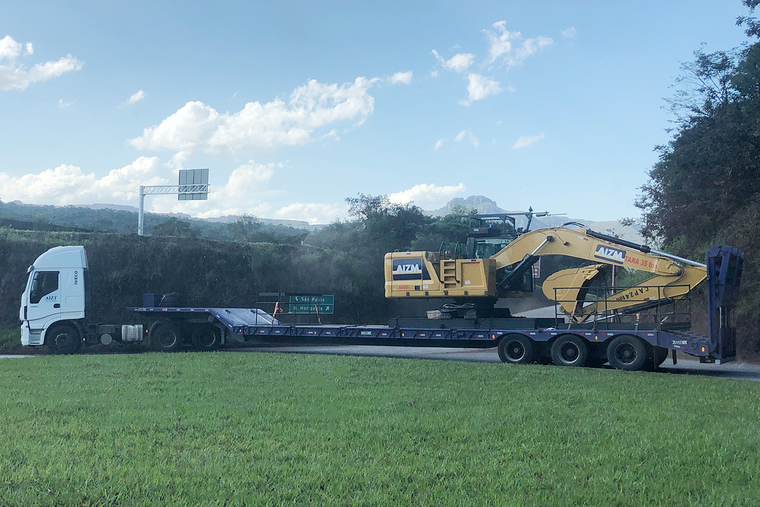 AIZT GRUPOAIZ TRANSPORTADORA